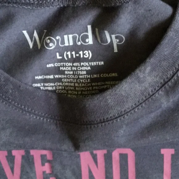 NWT Graphic Tee Shirt with Bold Text (I HAVE NO IDEA WHAT I AM DOING) Size L - Picture 8 of 8